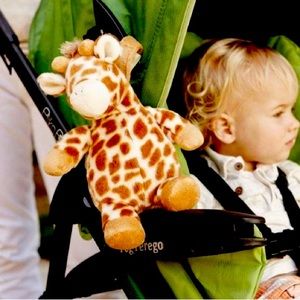 Cloud B Gentle Giraffe On-the-Go White Noise Portable Sound Machine for babies